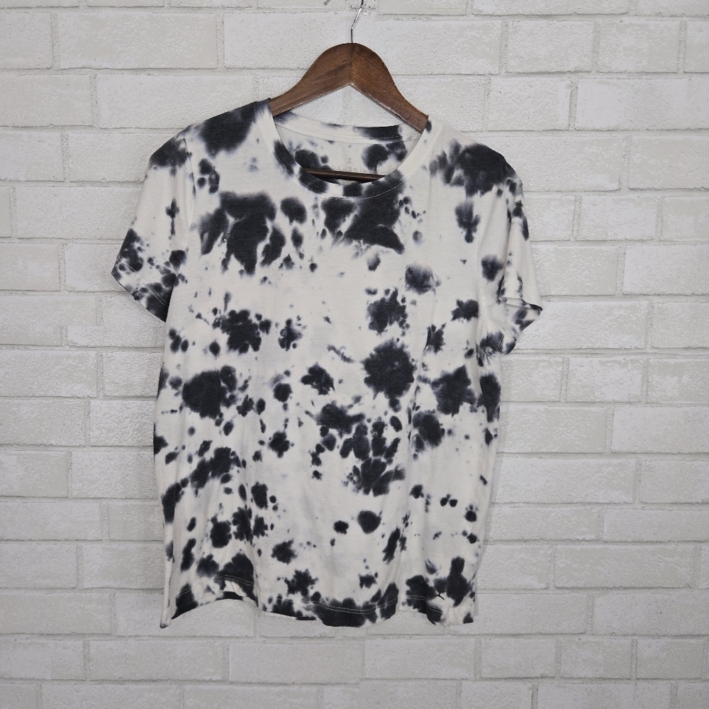 Danskin‎ tye-dye tee